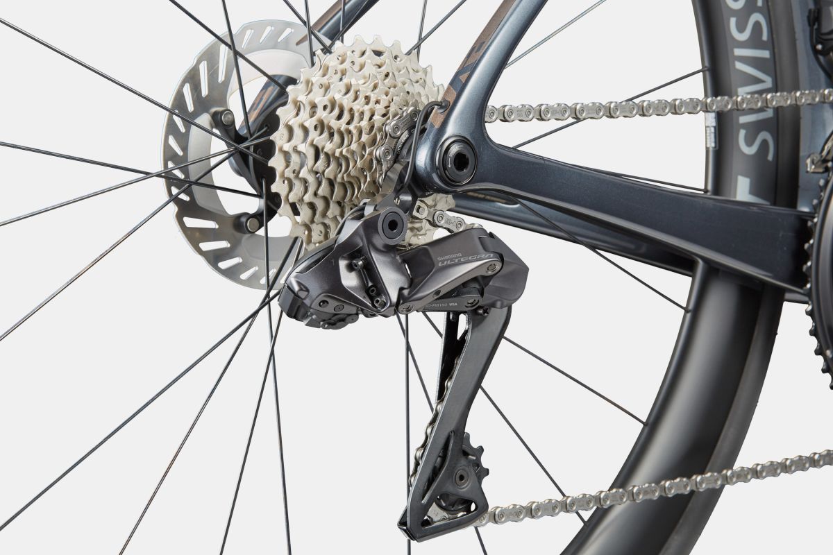 BICICLETA CANNONDALE 700 SUPERSIX EVO 2