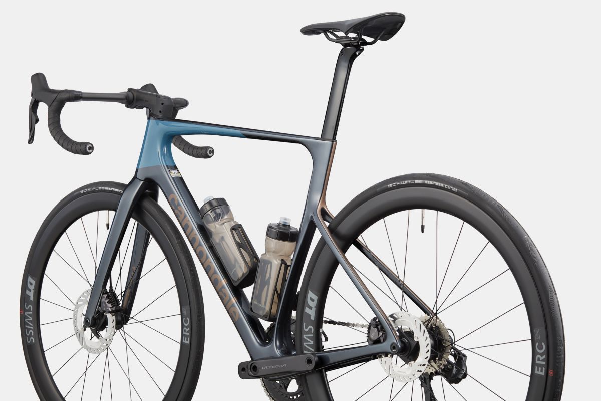 BICICLETA CANNONDALE 700 SUPERSIX EVO 2